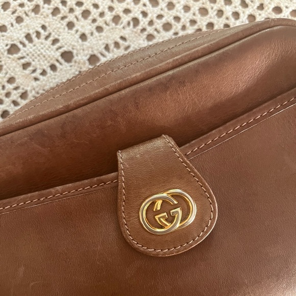 Vintage Gucci Crossbody Bag - Picture 3 of 8